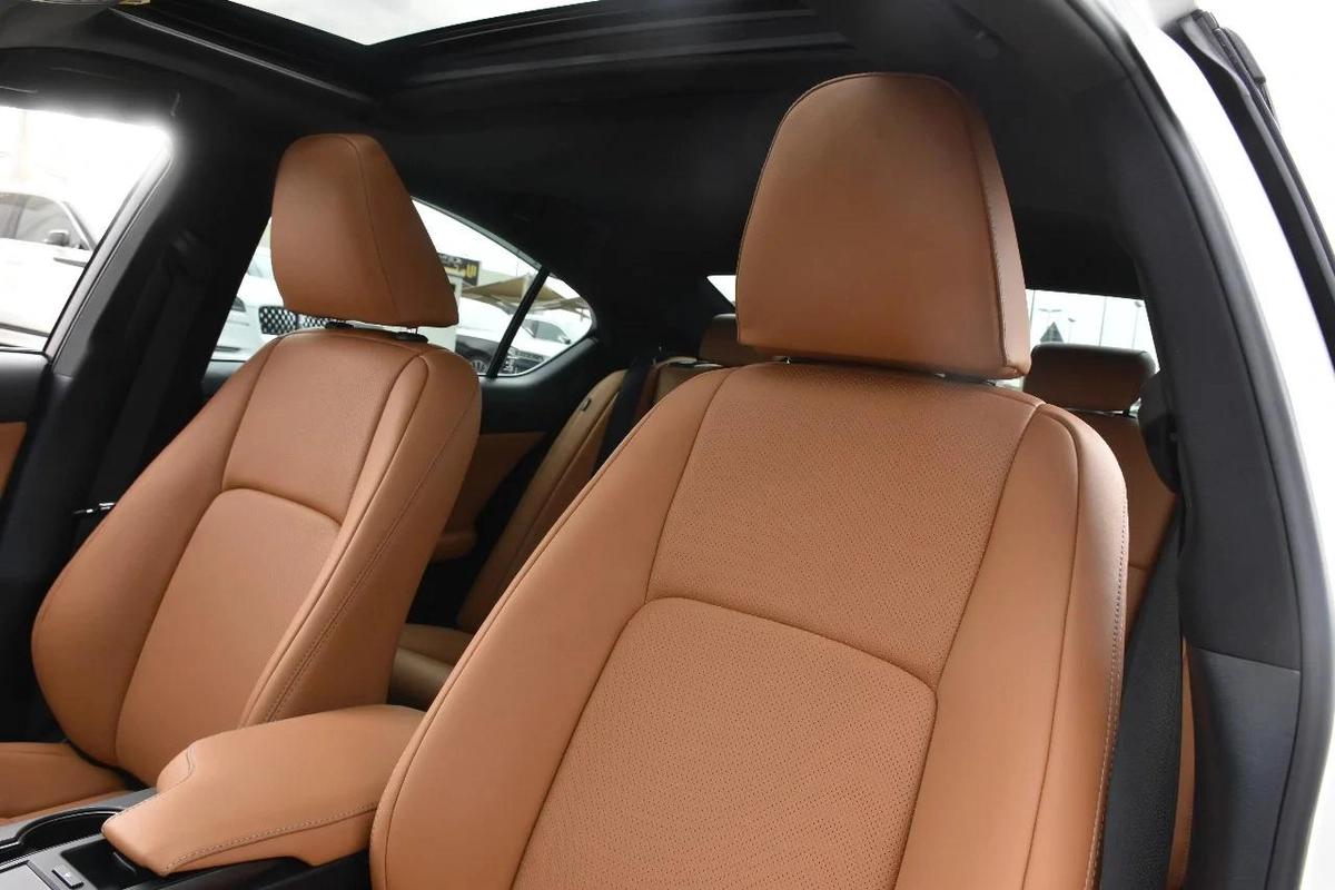 LEXUS IS300 PREMIER 2022 | WHITE ( REF-ACD )-1-1