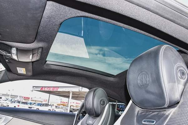 2017- BENZ C63s AMG COUPE - SUPER CLEAN - LIKE NEW - ONLY 86,000 KM