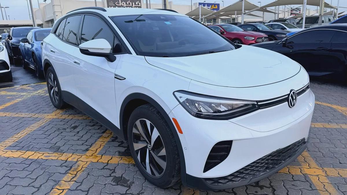 2023 Volkswagen ID.4 Pro - American Specs - Excellent Condition-0-0