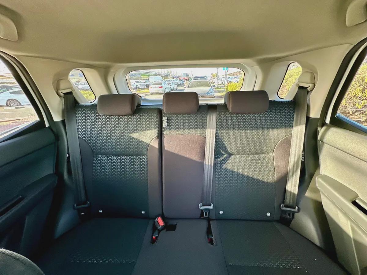 792/-AED 2024 Toyota Raize G || GCC Specs ||Full Service History and Service Contract(Underwarranty)-5-5