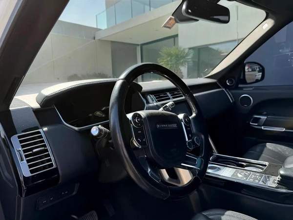 RANGE ROVER HSE 5.0L V8 | 2016 | GCC SPECS