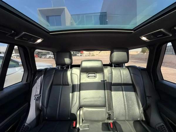 RANGE ROVER HSE 5.0L V8 | 2016 | GCC SPECS