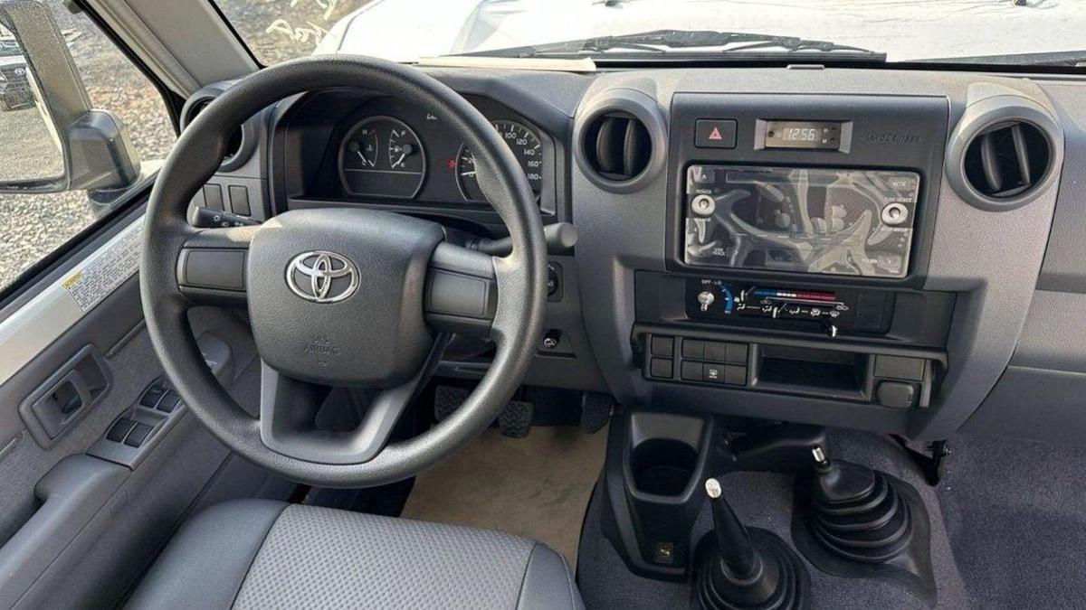 Toyota Land Cruiser 70 TOYOTA LAND CRUISER LC76 4.2D MT MY2025 – WHITE-6-6