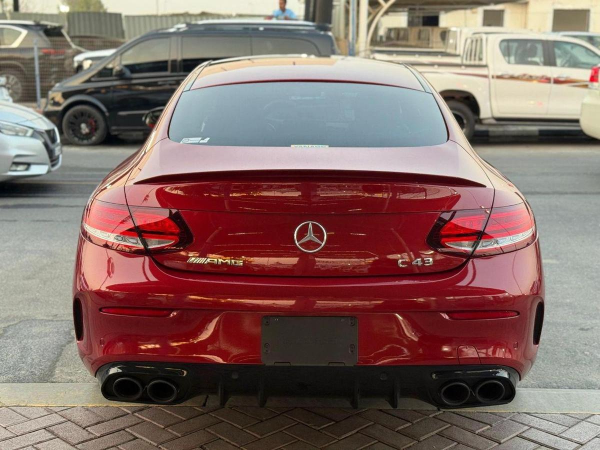 Mercedes Benz C43 AMG-4-4