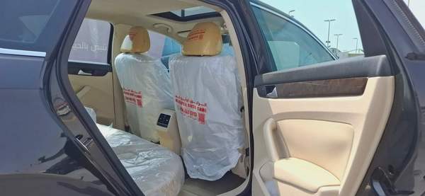 فوكس فاجن باسات 2015 خليجي بحاله ممتازه