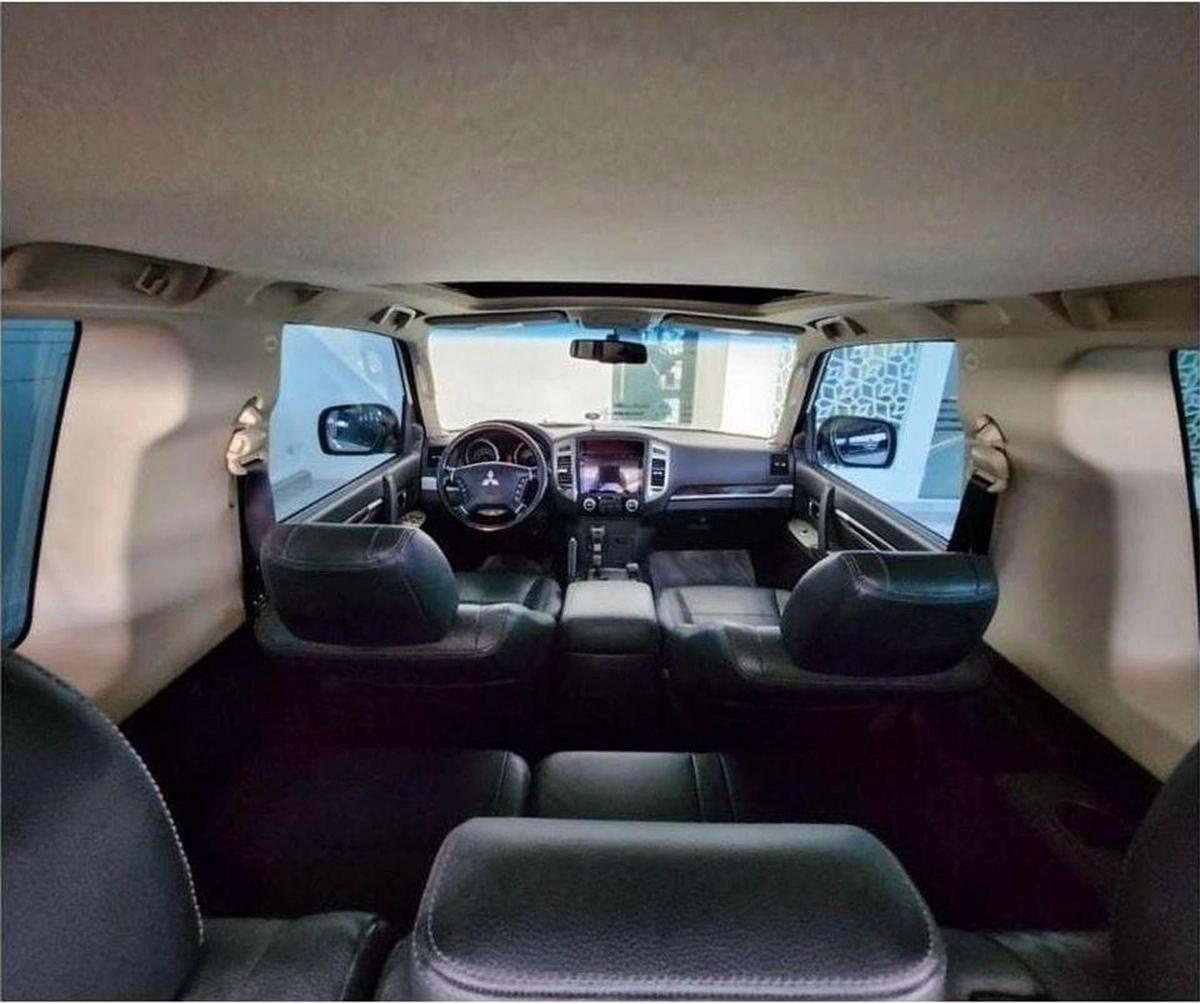 Mitsubishi Pajero PLATINUM 3.8L-6CYL 2DR - FULL OPTION FULLY SERVICE. Al Habtoor Motors-1-1
