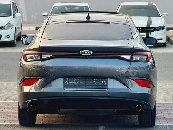 JAC J7 - 2023 GCC Spec, Full Option, Showroom Condition, Accident-Free