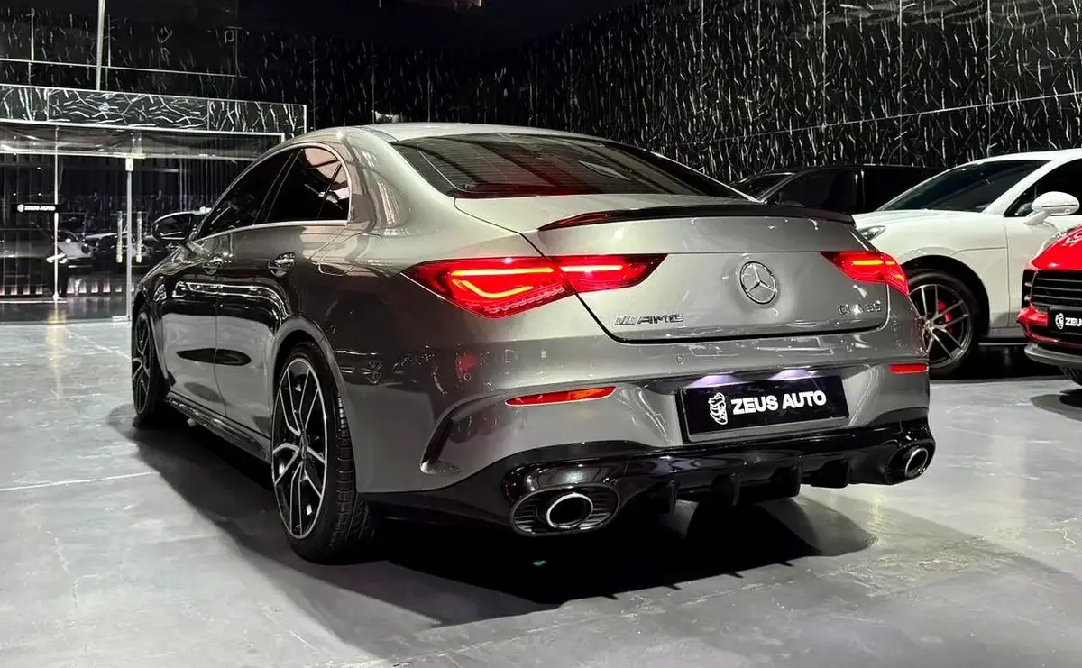Exclusive offer By ZEUS AUTO | GCC Specs | Low Mileage | AAA Warranty 2027-12-12