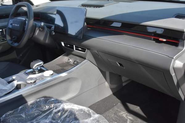 JETOUR DASHING 1.5 TURBO 2025 | GREY