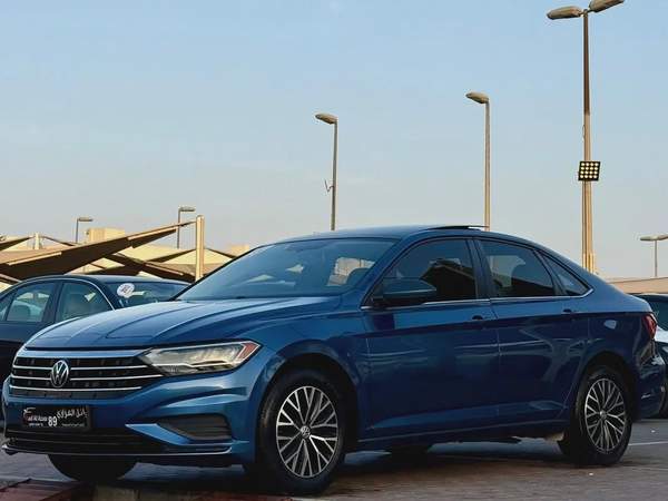 Volkswagen Jetta, 2019 American specs, fully loaded, in excellent condition.