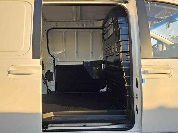 Hyundai Staria CARGO | 2.2L V4 DIESEL | MANUAL GEAR BOX | 2 STR (CODE # STCD)