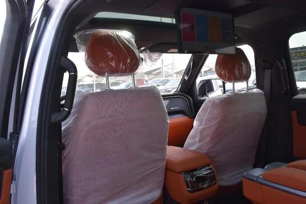 ROX 01 VIP 6 SEATS 2025 | WHITE LIKE