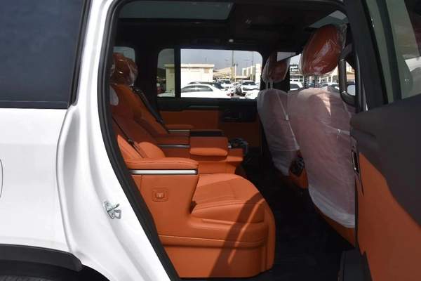 ROX 01 VIP 6 SEATS 2025 | WHITE LIKE
