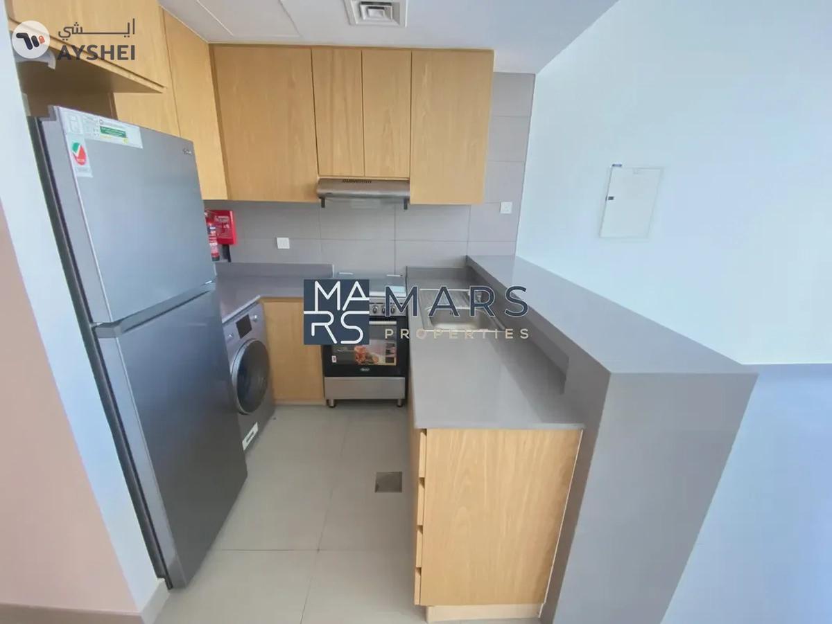 Cozy | Large Windows | Pool View | Kitchen Appliances-12-12