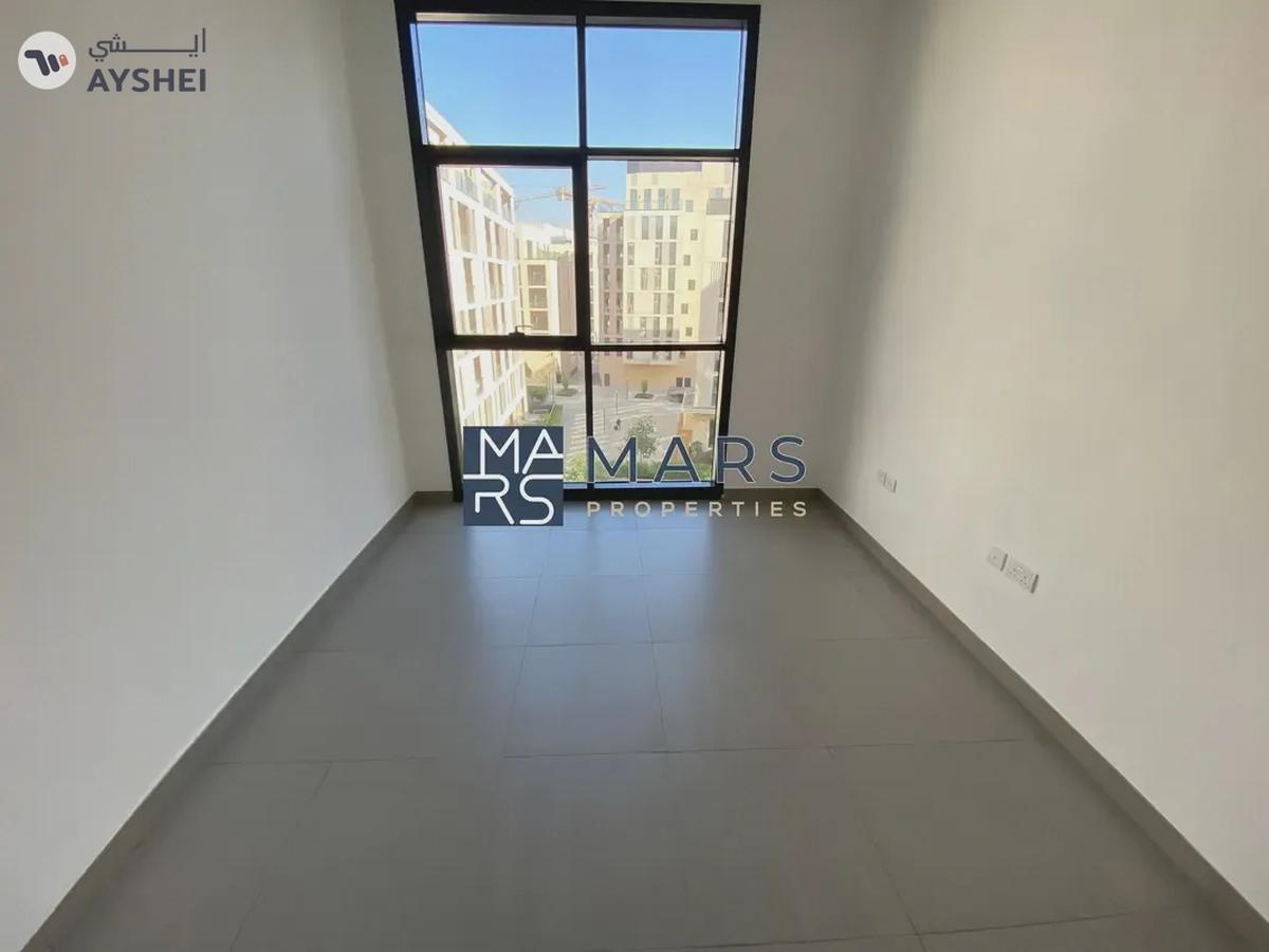 Cozy | Large Windows | Pool View | Kitchen Appliances-9-9