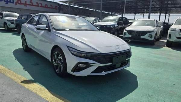 HYUNDAI ELANTRA LUXURY VERSION FULL OPTION 1.5L PETROL 2025 MODEL