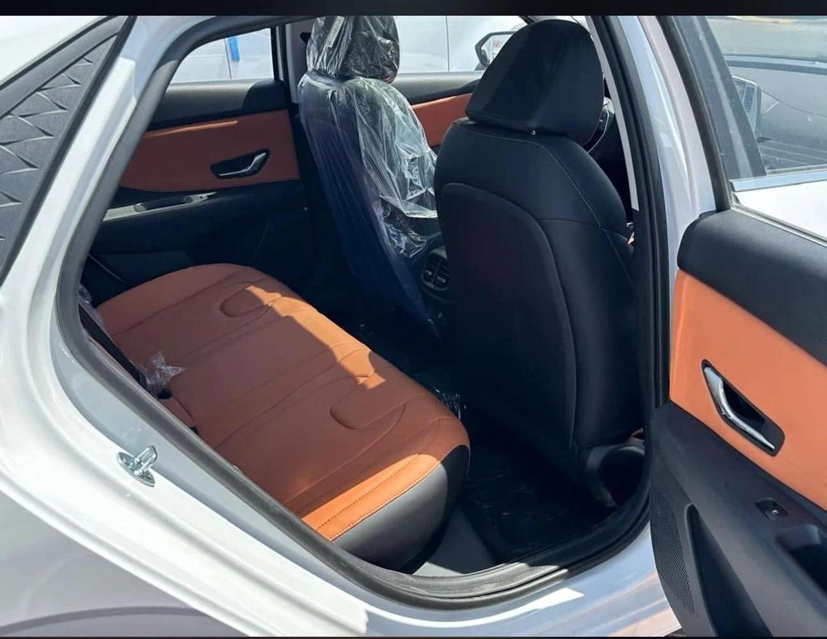 HYUNDAI ELANTRA LUXURY VERSION FULL OPTION 1.5L PETROL 2025 MODEL-9-9