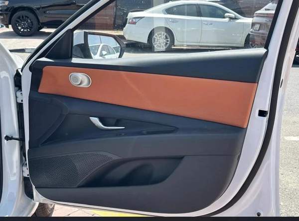 HYUNDAI ELANTRA LUXURY VERSION FULL OPTION 1.5L PETROL 2025 MODEL