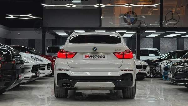 2018 GCC BMW X4 M PACKAGE ACCIDENT FREE WARRANTY AND FINANCE AVAILABLE
