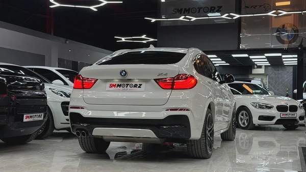 2018 GCC BMW X4 M PACKAGE ACCIDENT FREE WARRANTY AND FINANCE AVAILABLE
