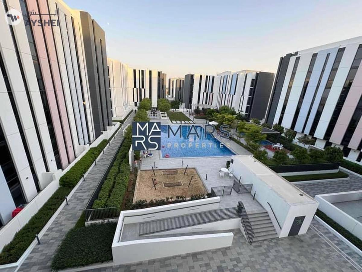 The Cozy & Stunning Studio with Pool View for Rent-1-landscape