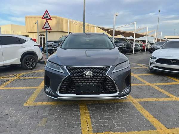 2022 Lexus RX 350h Premier - American Specs - GCC Resale