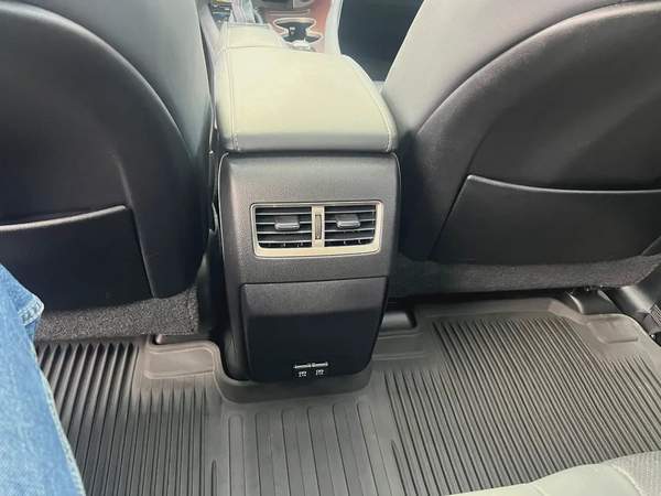 2022 Lexus RX 350h Premier - American Specs - GCC Resale