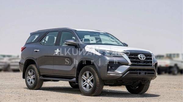 Toyota Fortuner 2.4L Diesel AT 4X4 MY2025