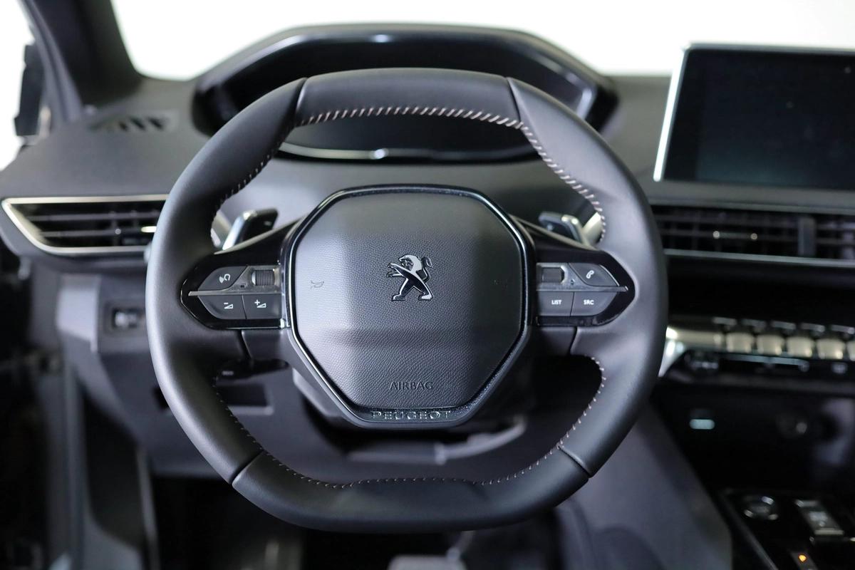 Peugeot 3008 1.6L Turbo 2025-18-18