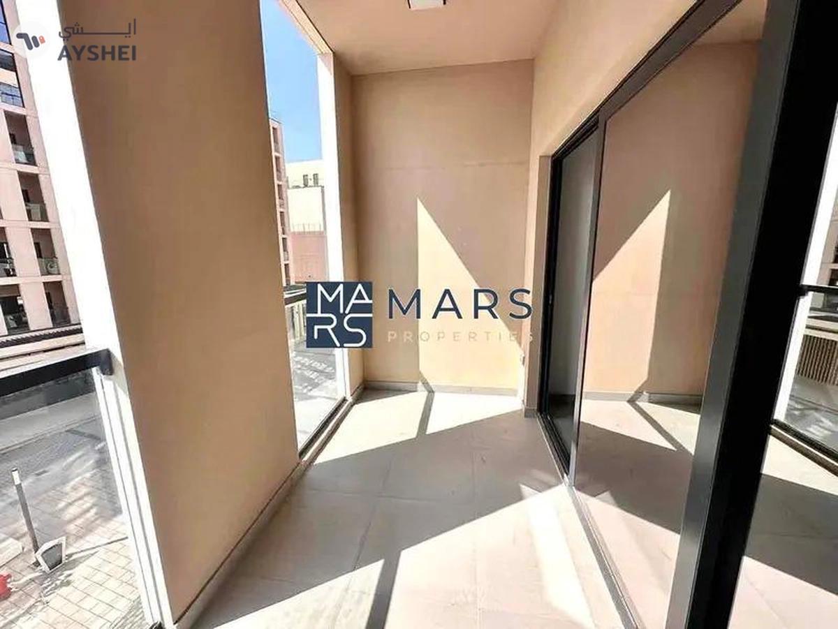 Balcony Studio | Pool | Parking | Gym-3-3