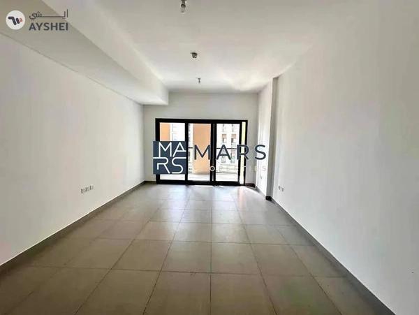 Balcony Studio | Pool | Parking | Gym