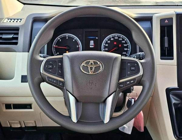 Toyota Hiace HIGHROOF GL / 13 SEATS WITH LEATHER / 2.8L DIESEL M/T V4 (CODE # HRDMGLJ)