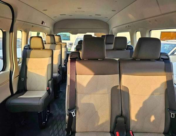 Toyota Hiace HIGHROOF GL / 13 SEATS WITH LEATHER / 2.8L DIESEL M/T V4 (CODE # HRDMGLJ)