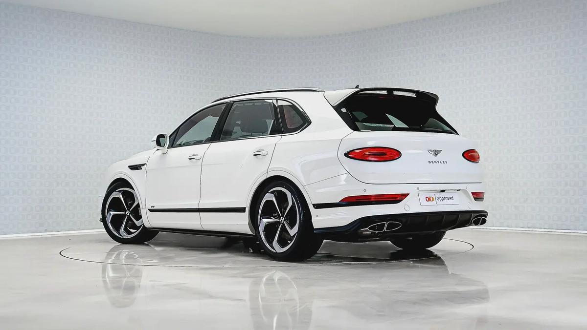 Special Offer | AED 10,330 PM | Carbon Fibre Package | Bentayga V8-2-2