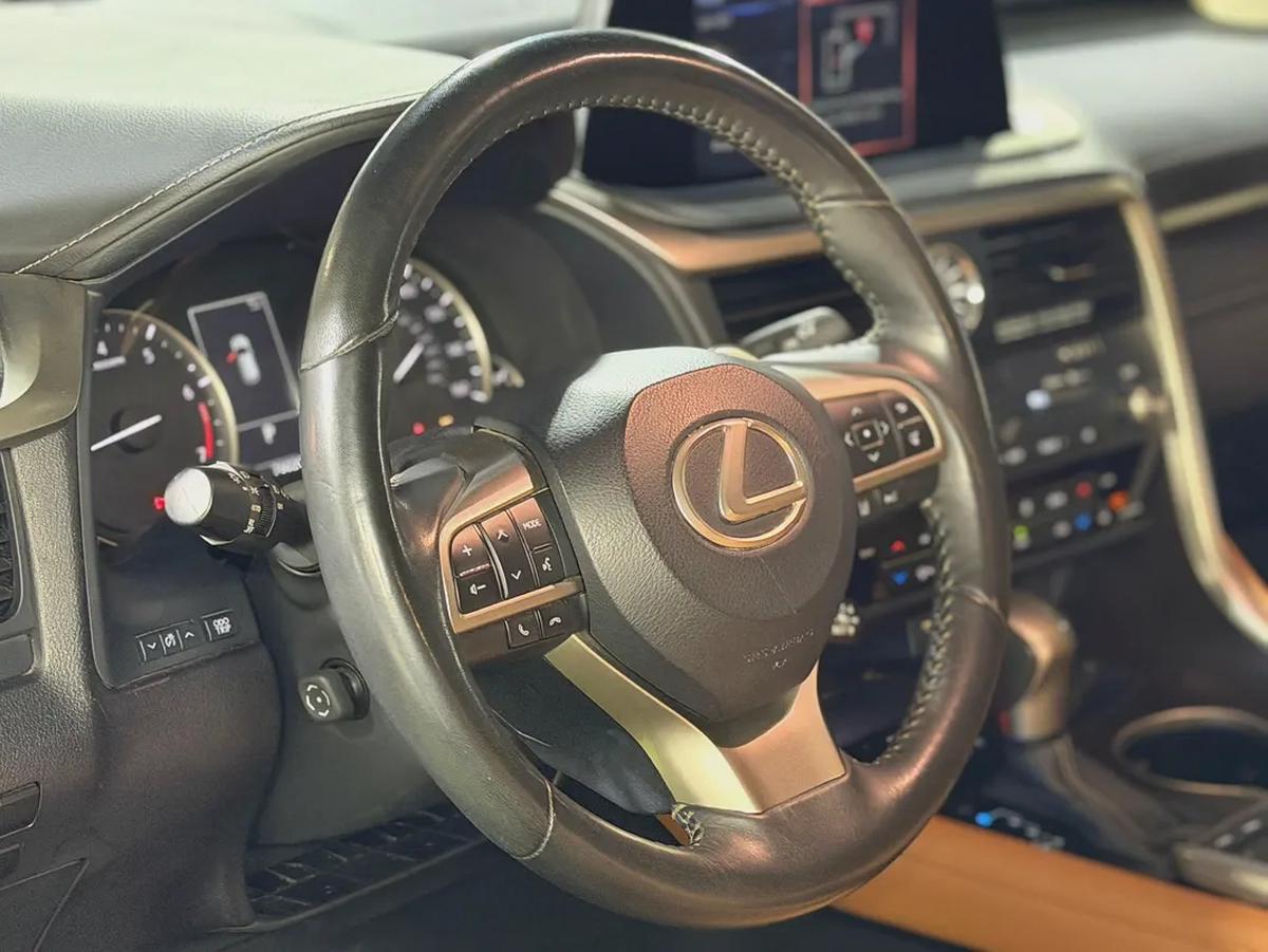 Lexus RX350 2022 US specs in excellent condition-4-4