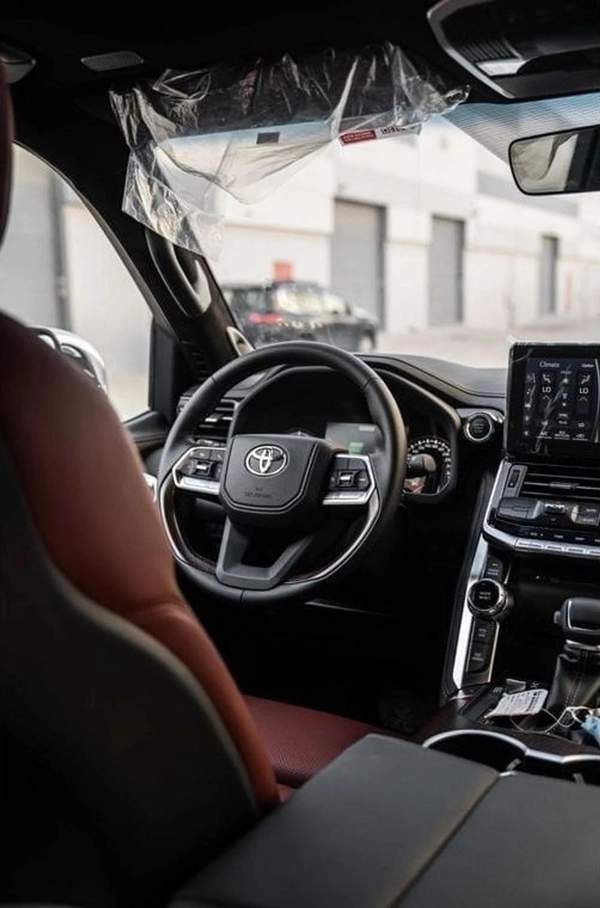 New Toyota Land Cruiser 2024