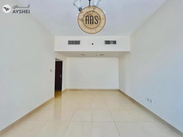 Near to pond park 3bhk with Balcony Wardrobes