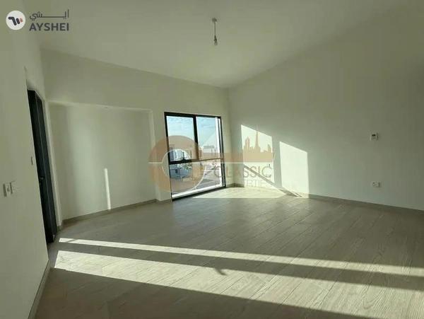 Lavish TH 4 bed | Corner Unit | Single Row