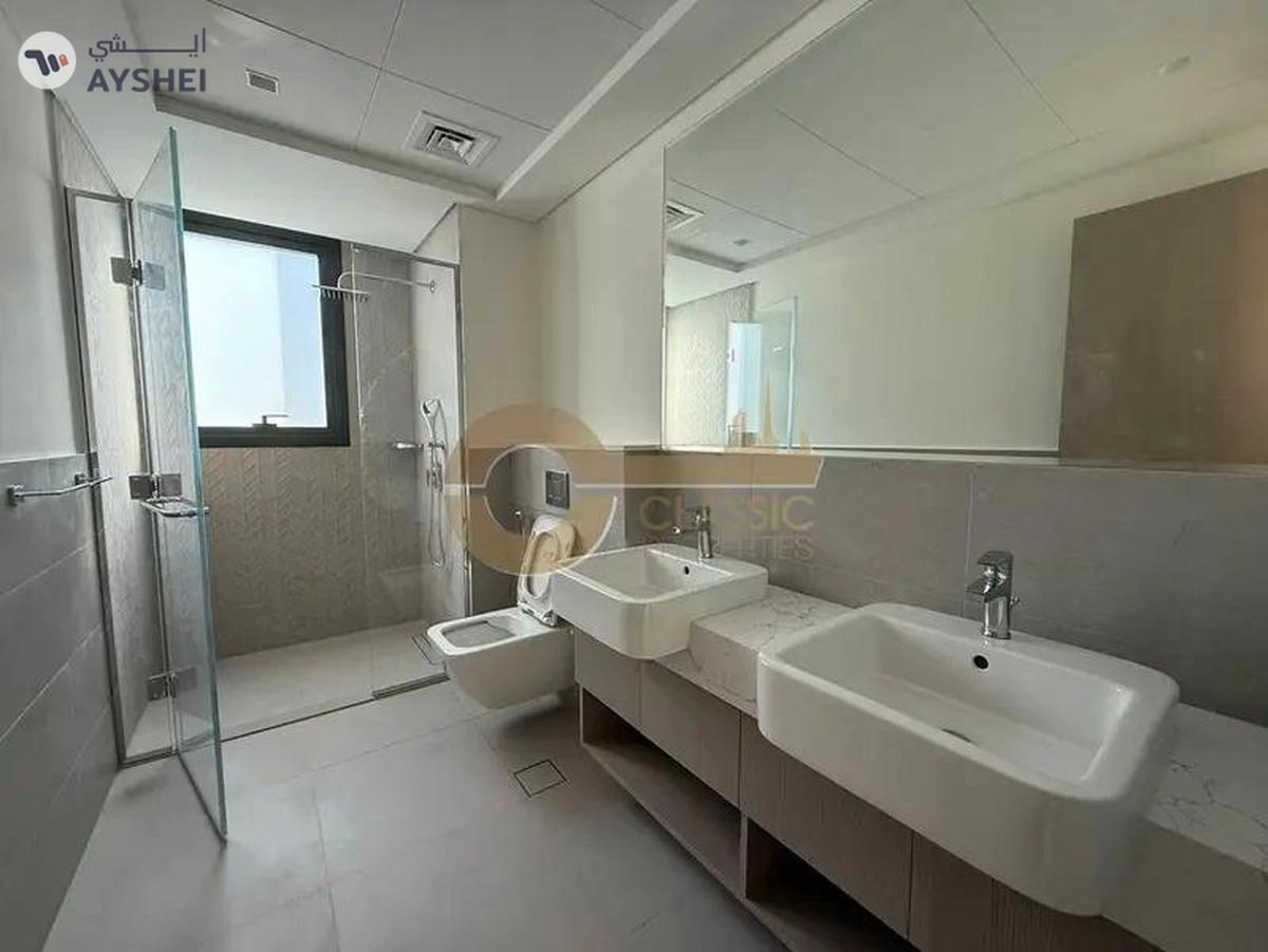 Lavish TH 4 bed | Corner Unit | Single Row-18-18