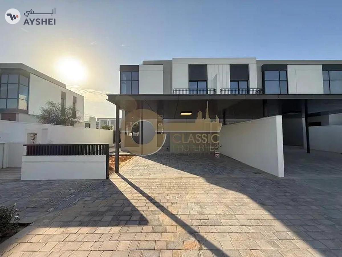 Lavish TH 4 bed | Corner Unit | Single Row-0-0