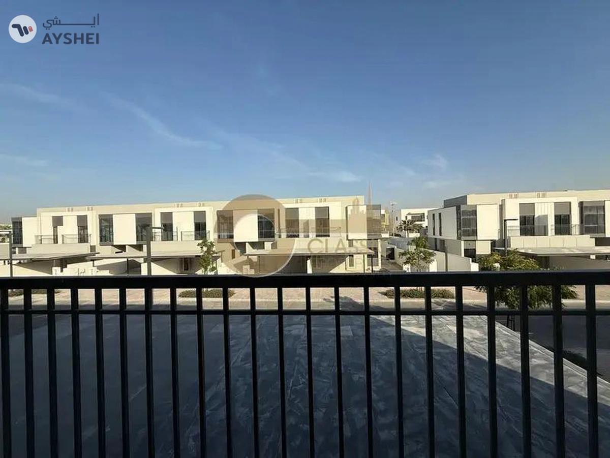 Lavish TH 4 bed | Corner Unit | Single Row-19-19