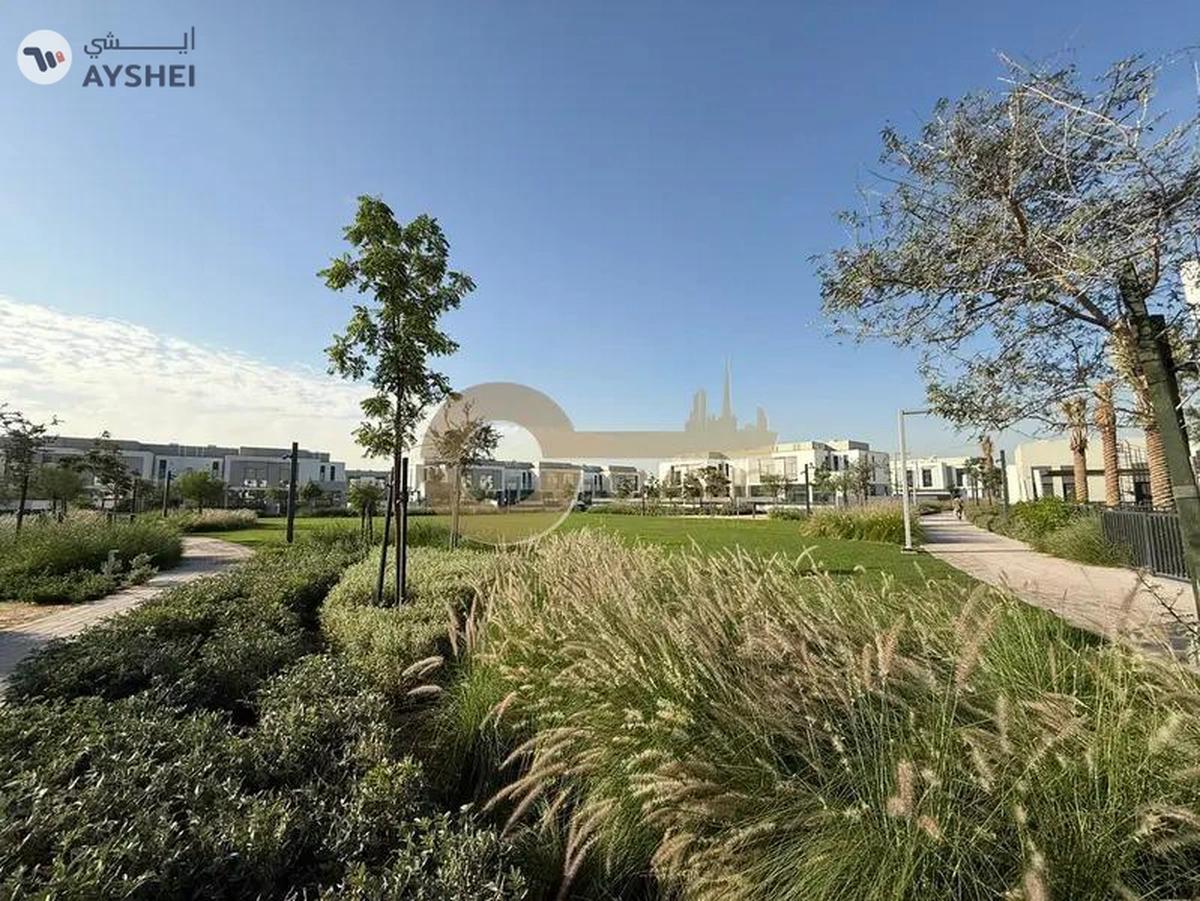 Lavish TH 4 bed | Corner Unit | Single Row-23-23