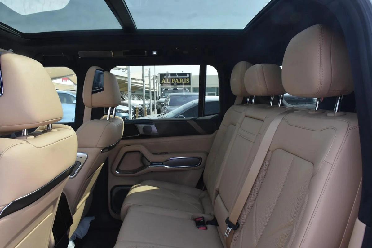 BYD LEOPARD 8 SEVEN SEATS 2025 | SILVER-3-3