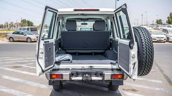 Toyota Land Cruiser 70 LAND CRUISER HARDTOP 5DOOR 4.5L