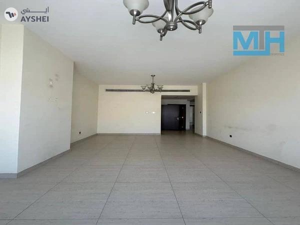 Yasmeen Building, Al Jaddaf, Dubai