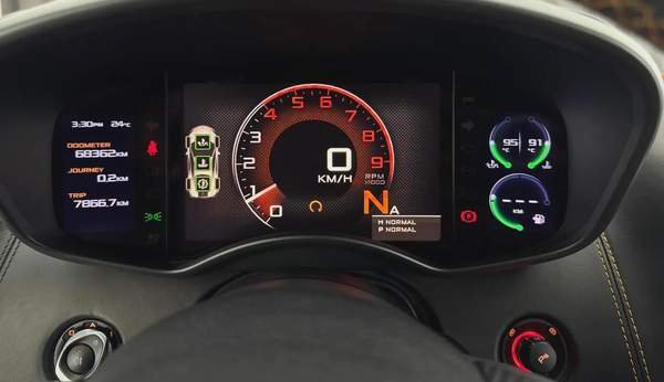 McLaren 570S 2016 GCC specs for 499,000.00 AED