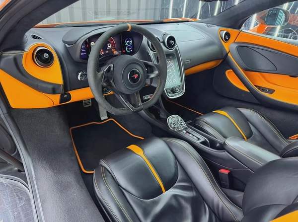 McLaren 570S 2016 GCC specs for 499,000.00 AED