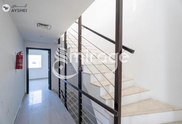 TOWNHOUSE FOR SALE IN ARABIAN STYLE, AL REEF VILLAS