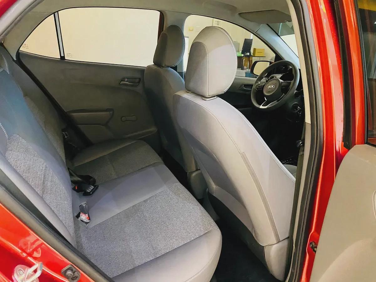 Kia Picanto EX 2020 - GCC Specs - Excellent Condition-18-18