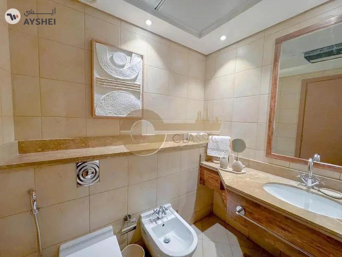 Vacant | 2 Bed plus Maid | Upgraded | High floor-17-17